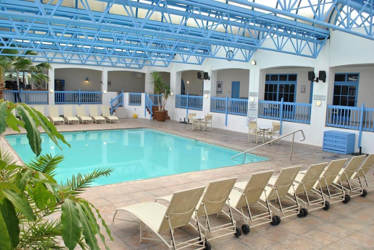 Club Mykonos Marina Village Langebaan Exterior foto