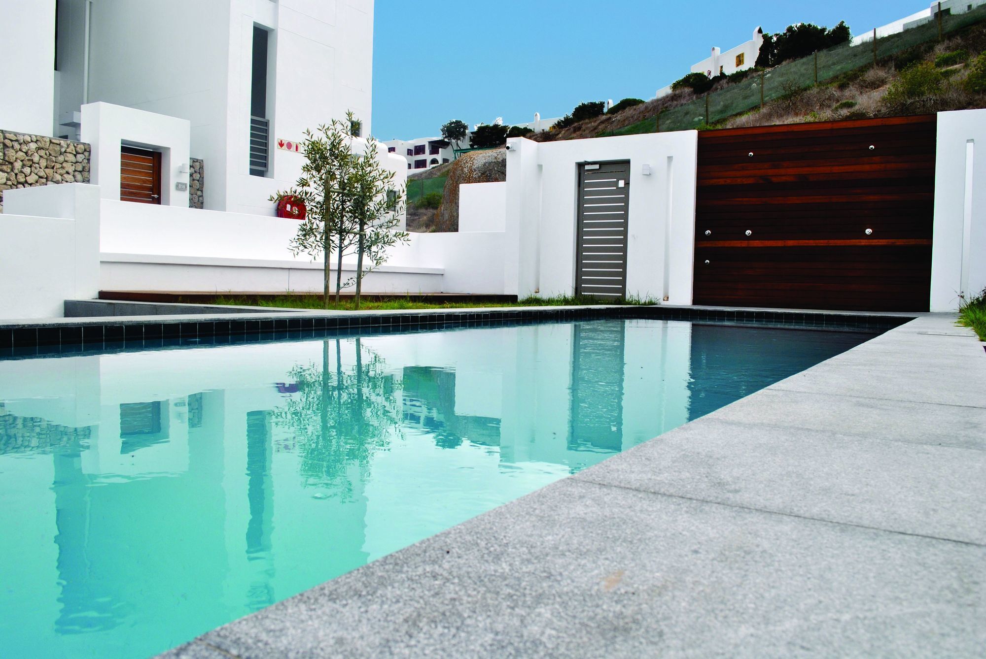 Club Mykonos Marina Village Langebaan Exterior foto
